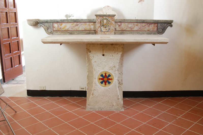 Bott. umbra sec. XX, Altare maggiore in pietra