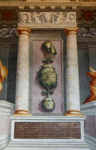 Pandolfi G.A. (1572-1578), Mascherone entro prospetto architettonico dipinto 4/7