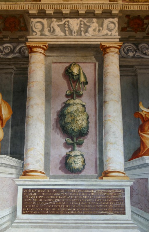 Pandolfi G.A. (1572-1578), Mascherone entro prospetto architettonico dipinto 4/7