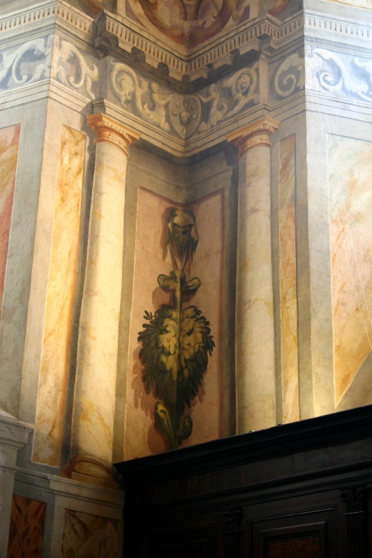 Pandolfi G.A. (1572-1578), Mascherone entro prospetto architettonico dipinto 7/7