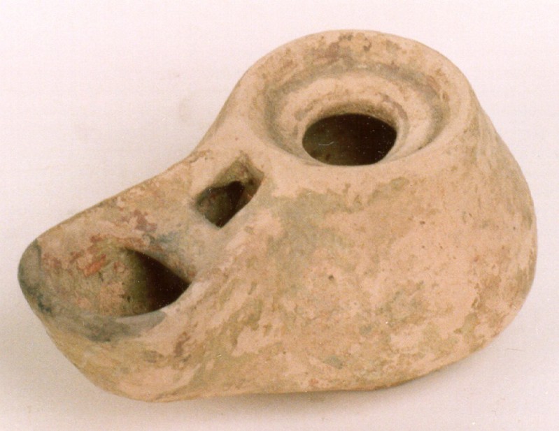 Bottega etrusca secc. IV-III a.C., Lucerna a olio in terracotta