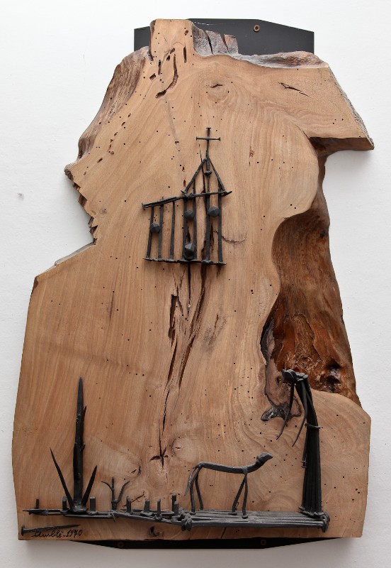 Sonaglia A. (1970), San Francesco e il lupo costituito da chiodi su legno