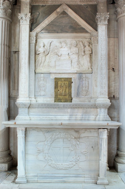 Matendellis G. (1478), Altare del Santissimo Sacramento