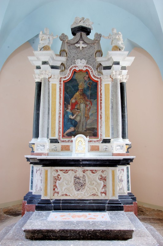 Maestranze friulane sec. XVIII, Altare maggiore in marmo policromo