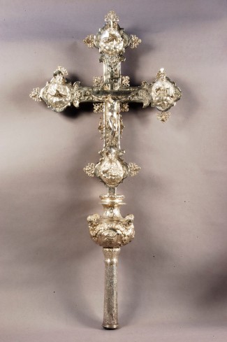Bottega veneziana (1675), Croce astile