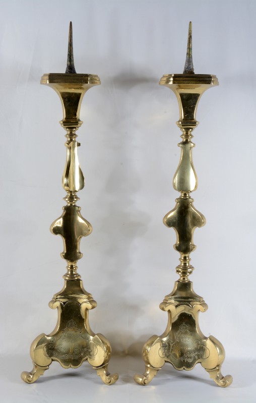 Prod. trentina (1725), Due candelieri d'altare dono Luchi Sersi