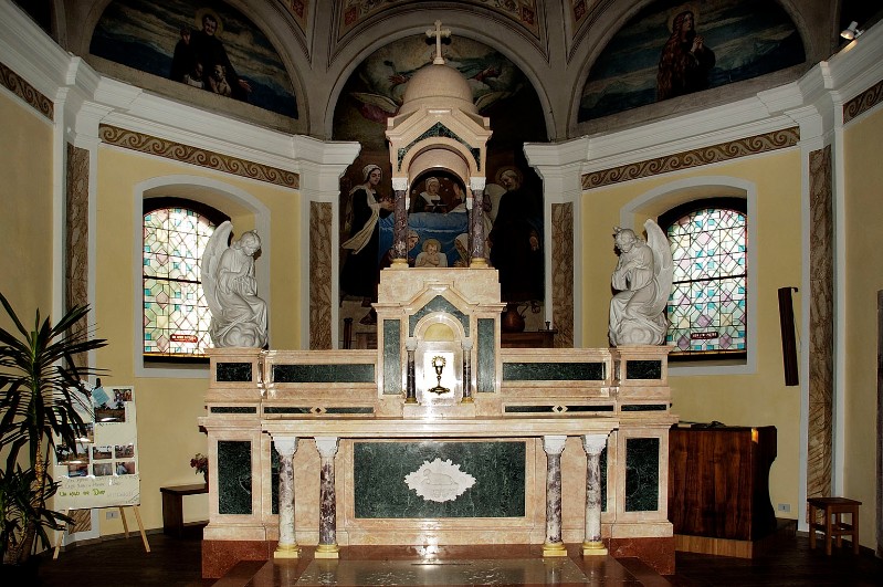 Cavallini I. (1940), Altare maggiore