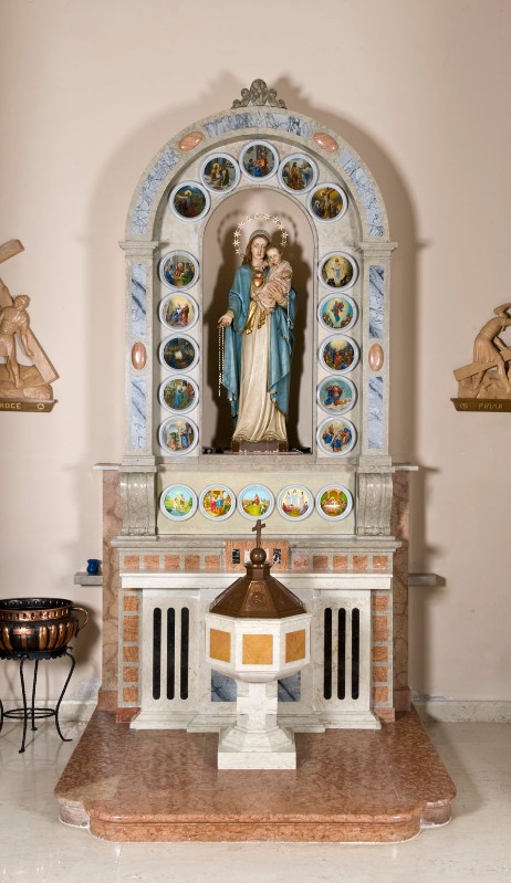 Detassis T. (1943), Altare della Madonna del rosario