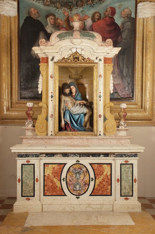 Attribuito a Oradini F. secondo quarto sec. XVIII, Altare della Pietà
