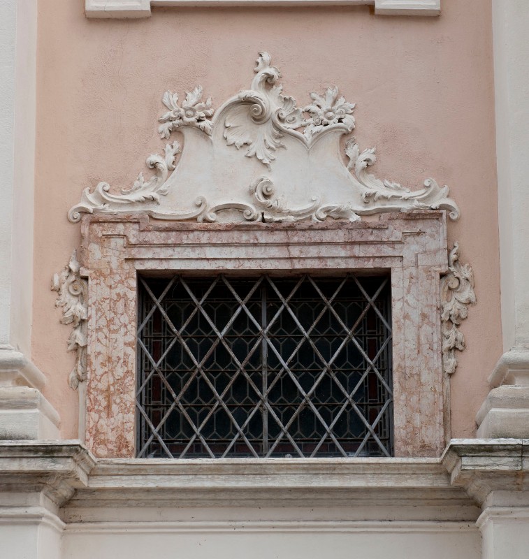 Bottega di Canonica G. (1754-1759), Cornice di finestra 1/2