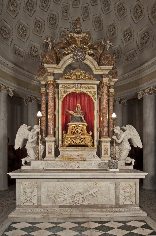 Rainalter A. (1829-1830), Altare maggiore