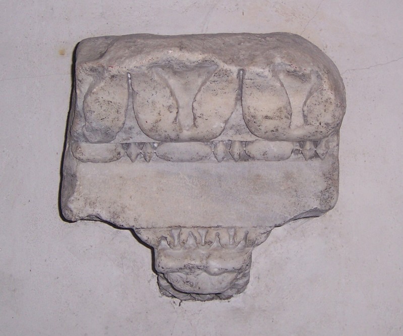 Ambito romano sec. II, Frammento di fregio