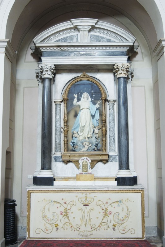 Maestranze friulane sec. XIX, Altare laterale della Madonna