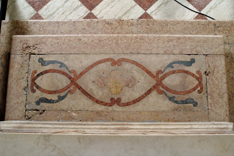 Cerchia di Bernardi G. sec. XVIII, Pedana altare di San Gaetano Thiene