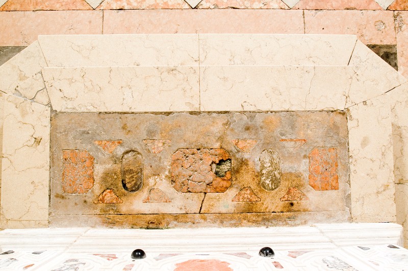 Bottega veneta sec. XVIII, Pedana dell'altare di San Gaetano Thiene