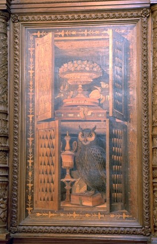 Giovanni da Verona sec. XVI, Armadio con gufo e nocciole