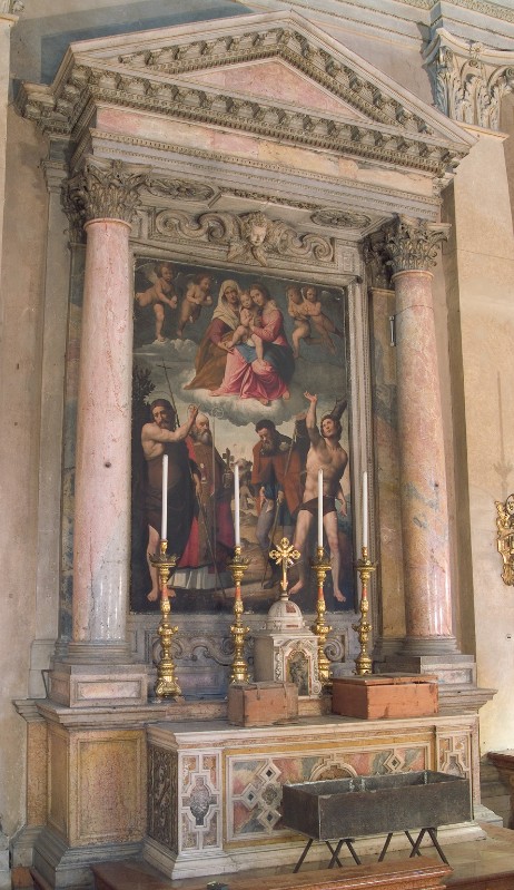 Curtoni D. sec. XVII, Altare della Madonna con Gesù Bambino Sant'Anna e santi