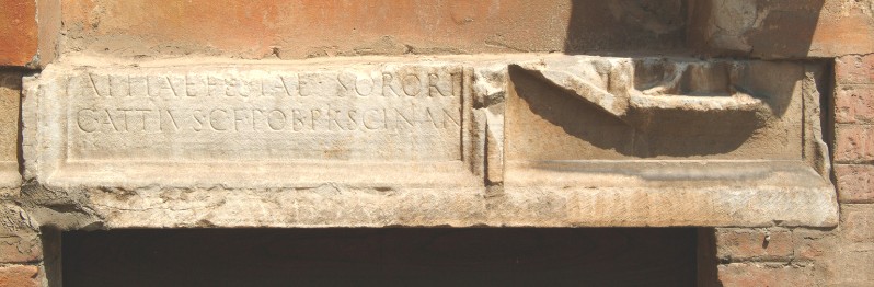 Maestranze Italia sett. sec. II, Sarcofago "ATTIAE"