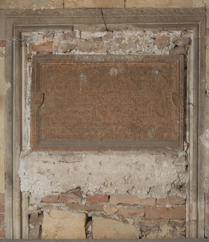 Bott. Italia sett. sec. XII, Cornice con decorazioni fitomorfe