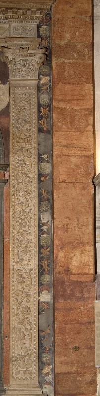 Bott. Italia sett. (1515), Panoplia con motivi vegetali