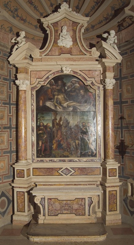 Bott. Italia sett. (1756), Altare con paliotto con cornice centrale mistilinea