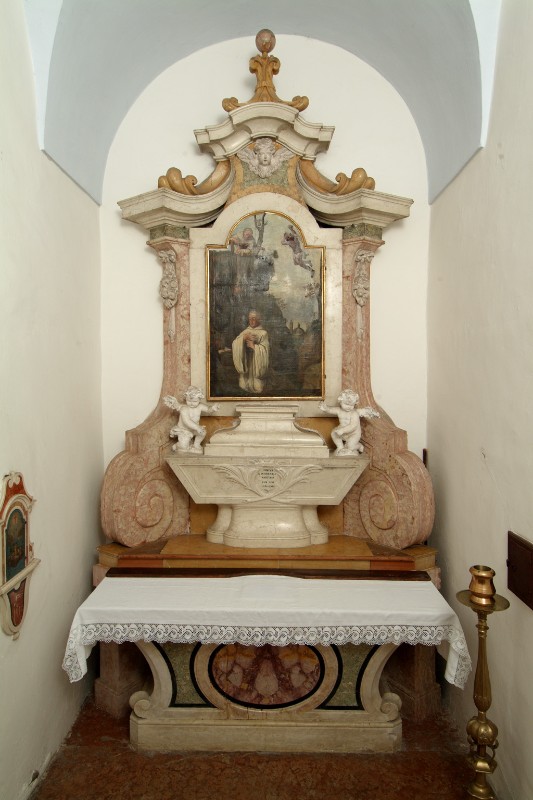 Maestranze trentine sec. XVII, Altare con arca