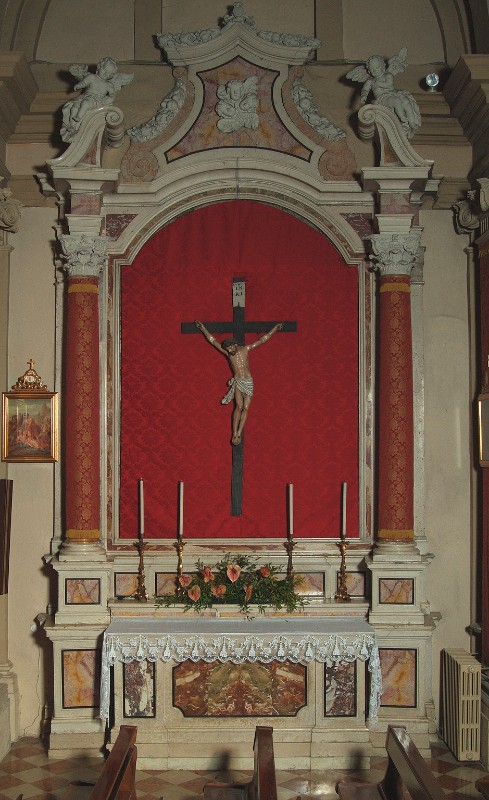 Maestranze venete (1754), Altare del crocifisso