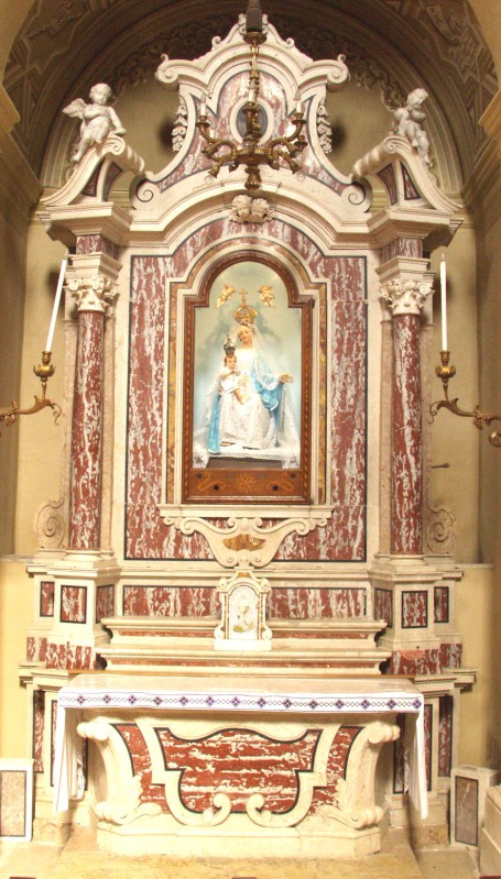 Rangheri G. sec. XVIII, Altare della Madonna del rosario