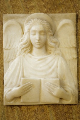 Zanetti G. (1942), Bassorilievo con angelo