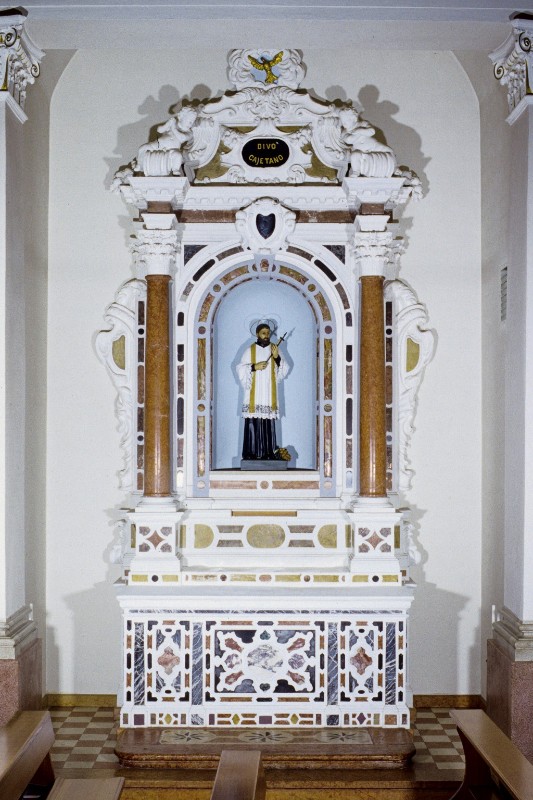 Maestranze venete sec. XVII, Altare laterale dedicato a San Gaetano Thiene