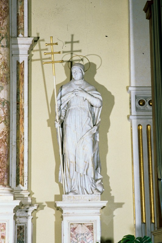 Scuola di Marinali O. secc. XVII-XVIII, Statua di Papa Benedetto XI
