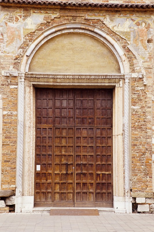 Pietro Veneto (1154), Portale maggiore