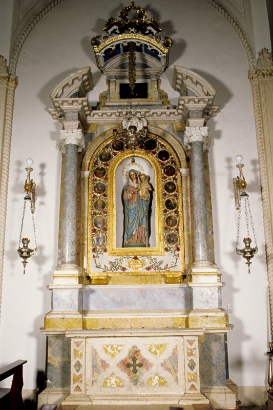 Maestranze venete (1646), Altare della Madonna del Rosario
