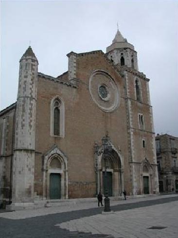 La facciata della cattedrale di Santa  Maria Assunta  a Lucera 