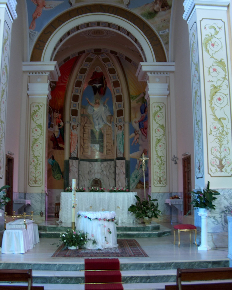El Presbiterio de la Catedral de Santa María del Mastro · Crédito beweb