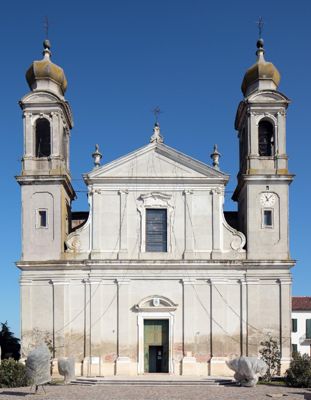 Chiesa di San Pietro Apostolo (Castelnovo Bariano)