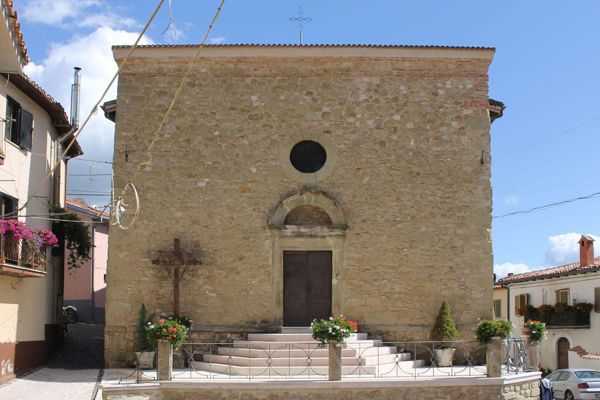 Chiesa di Santa Maria ad Nives (Montereale)