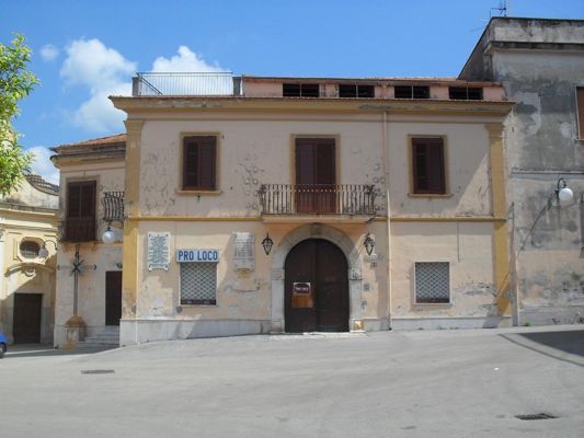Palazzo Vescovile (Arienzo)