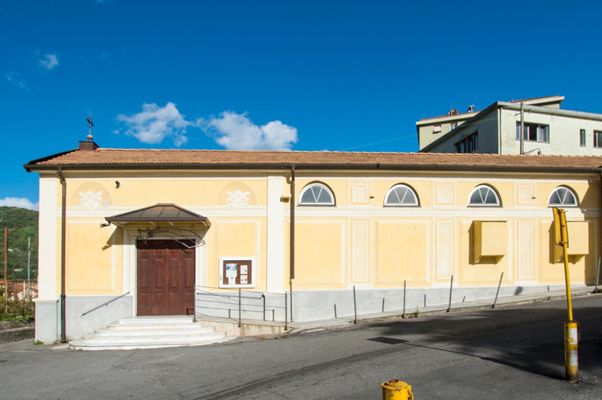 Chiesa di Nostra Signora di Lourdes e di San Giuseppe di Prato (Genova)