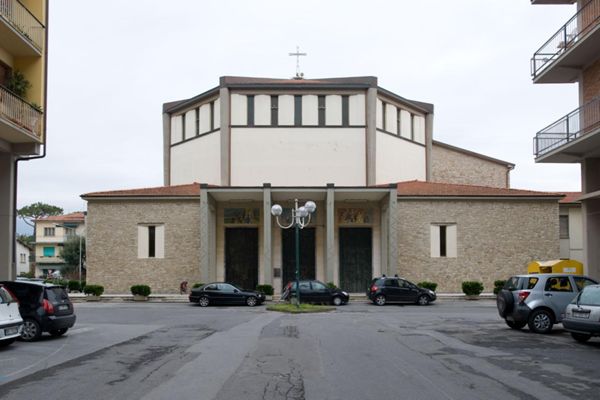 Chiesa del Sacro Cuore di Gesù (Camaiore)