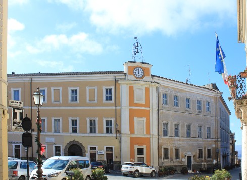 Palazzo del Seminario Vescovile Diocesano (Magliano Sabina)