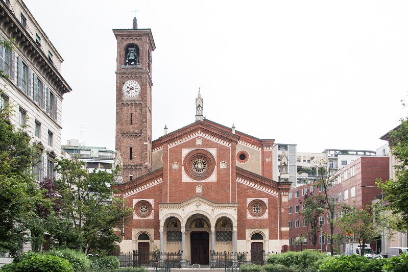 Milano Chiesa Di Sant Eufemia Milano