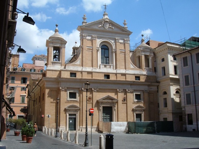  Santa Maria in Aquiro - Facciata 