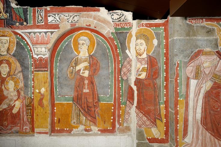  Dettaglio della decorazione pittorica dell’iconostasi con S. Pietro, S. Bartolomeo e S. Caterina