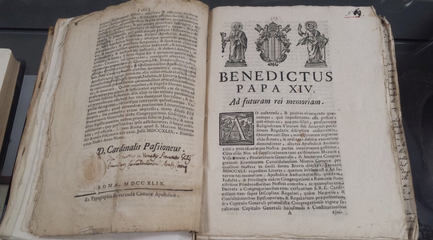  Firma del Cardinal Passionei sul breve di Benedetto XIV "AD AUSERENDA E PENITUS ELIMINANDA..."