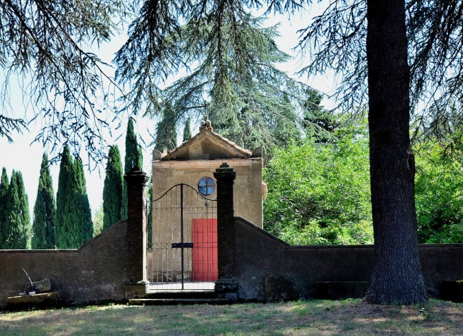  L'entrata della cappella del cimitero dei monaci, detto "Giardino dei morti", sec. XVII