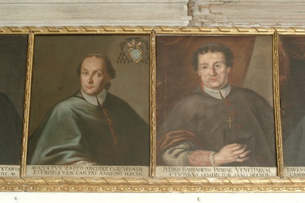 Bottega veneta sec. XVIII, Cornice dei ritratti sulla parete destra