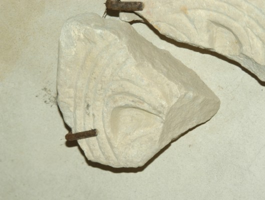 Marmoraro campano sec. IX - X, Frammento di transenna piccolo