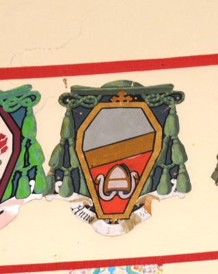 Ambito laziale sec. XX, Dipinto con stemma vescovile barrato