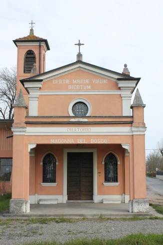 Oratorio della Beata Vergine del Bosco (Camposanto)